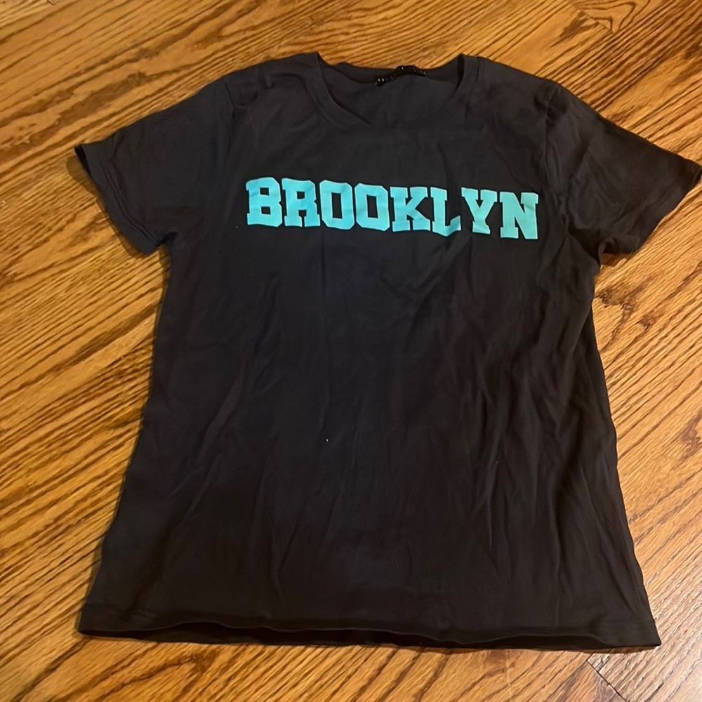 Brooklyn Karma Women’s Tee Size XS